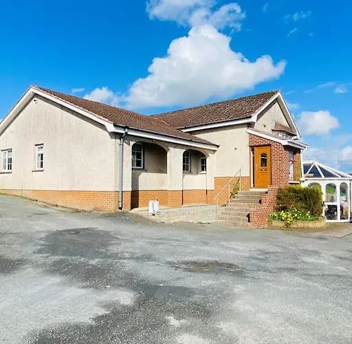 Valley Lodge 3 Bedroom Retreat In Craigantlet Hills