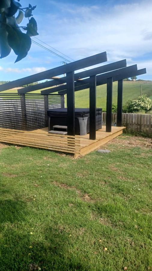 Villa Valley 3 Bedroom Retreat In Craigantlet Hills